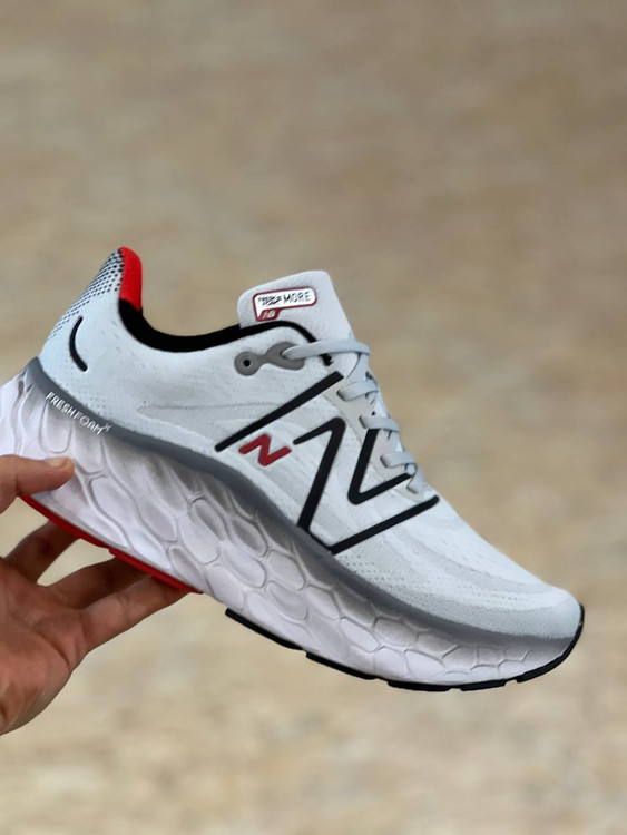 کفش نیو بالانس فرش فوم تریل وی New Balance Fresh Foam X More v4