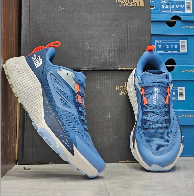 کتونی ویتنامی نورث فیس مدل آلتامسا 500. صدرصد وارداتی ساخت ویتنام سایز ۴۰ تا ۴۵ . north face Altamesa 500 کیفیت مستر کوالیتی A