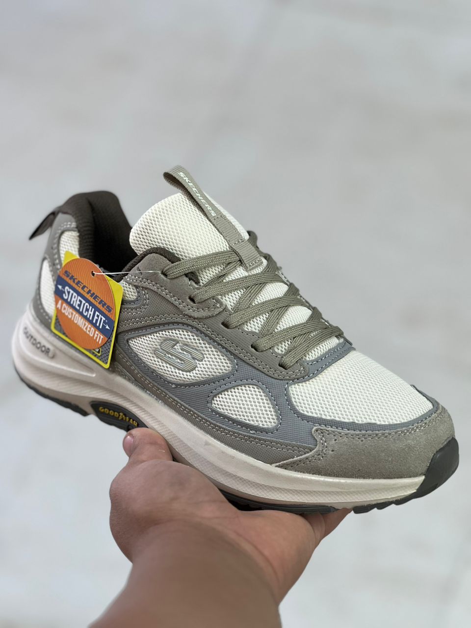 اسکیچرز گوگامت همراه با جعبه کیفیت مستر کوالیتی A وارداتی