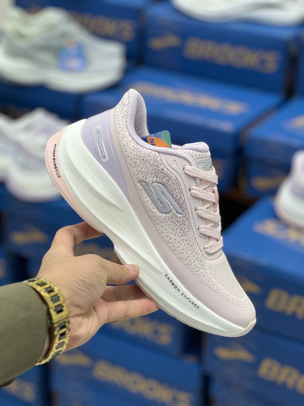 کتونی مسترکوالیتی اسکیچرز هایپربرست کربن/Skechers Hyperburst Carbon/ساخت ویتنام/سایزبندی ۳۷ الی ۴۰/ضمانت کالا/فروش به صورت تک و عمده