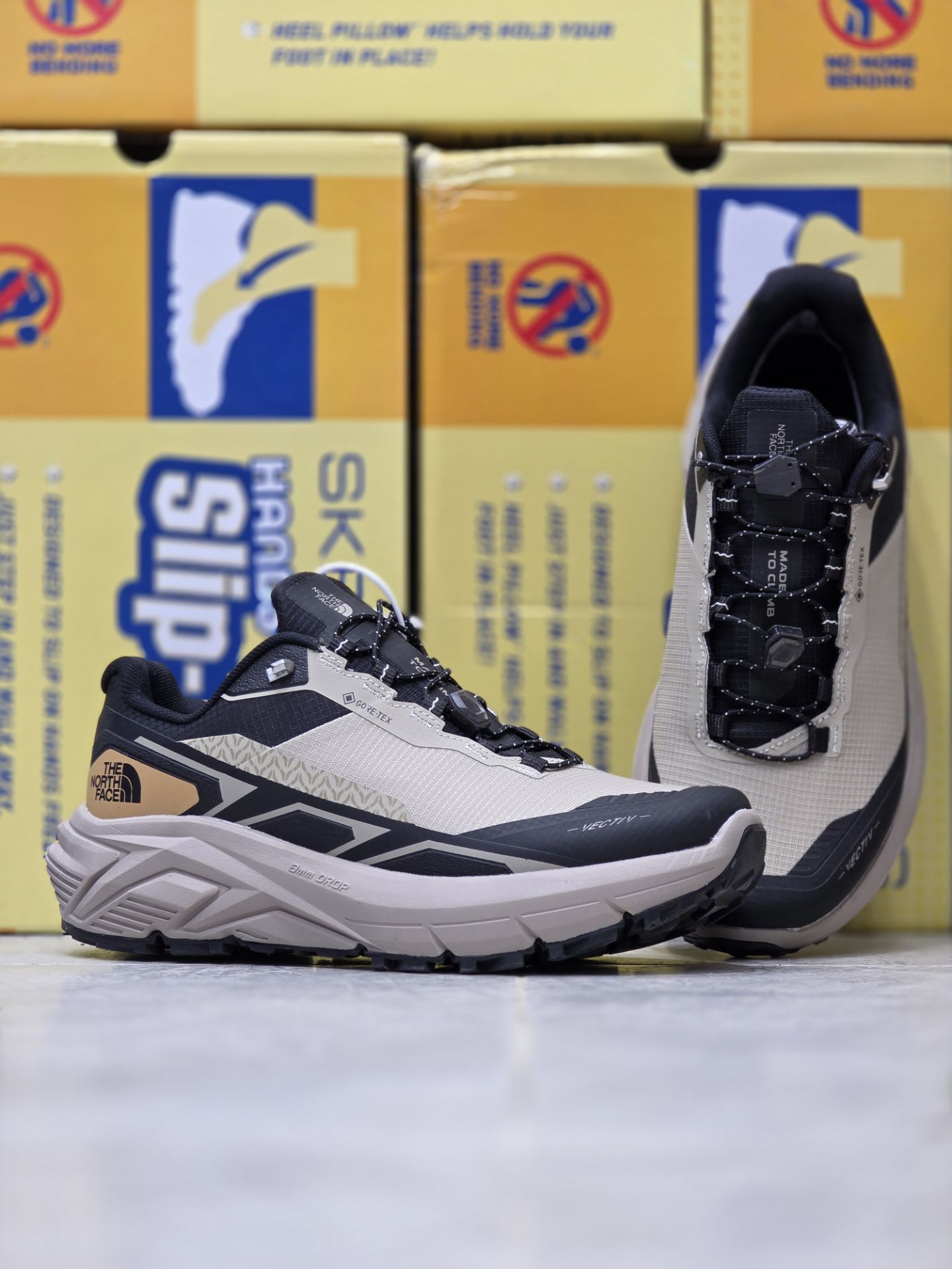 کتونی  نورث فیس ضد آب GORETEX NOTHFACHکیفیت مستر کوالیتی مردانه و زنانه پایین ترین قیمت