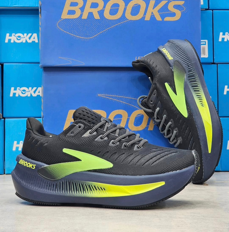 کتونی بروکس گلیسرین مکس۲/ Brooks Glycerin Max 2/ساخت ویتنام/سایز 40 تا 45/ فروش تکی و عمده/ضمانت کالا