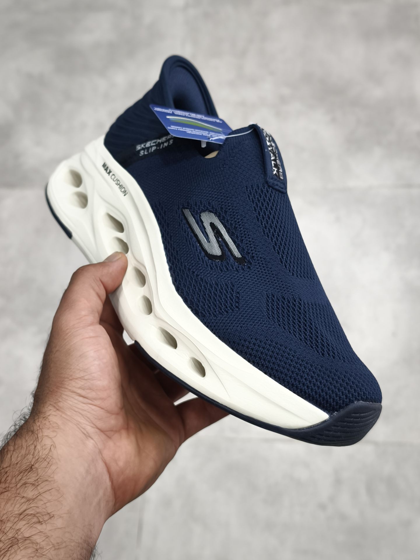 کتونی اسکیچرز مدل مکس کوشن رانینگ و پیاده رویی مردانه و زنانه/ Skechers Max cushion کیفیت مستر کوالیتیA طبی و سبک و راحت / سایز 40الی45/