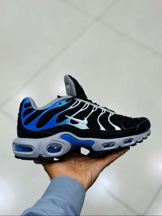 کتونی ویتنامی اسپرت نایک ایر مکس پلاس nike air max plus sesame / ساخت ویتنام / کیفیت مستر کوالیتی / سایز ۴۰ الی ۴۵