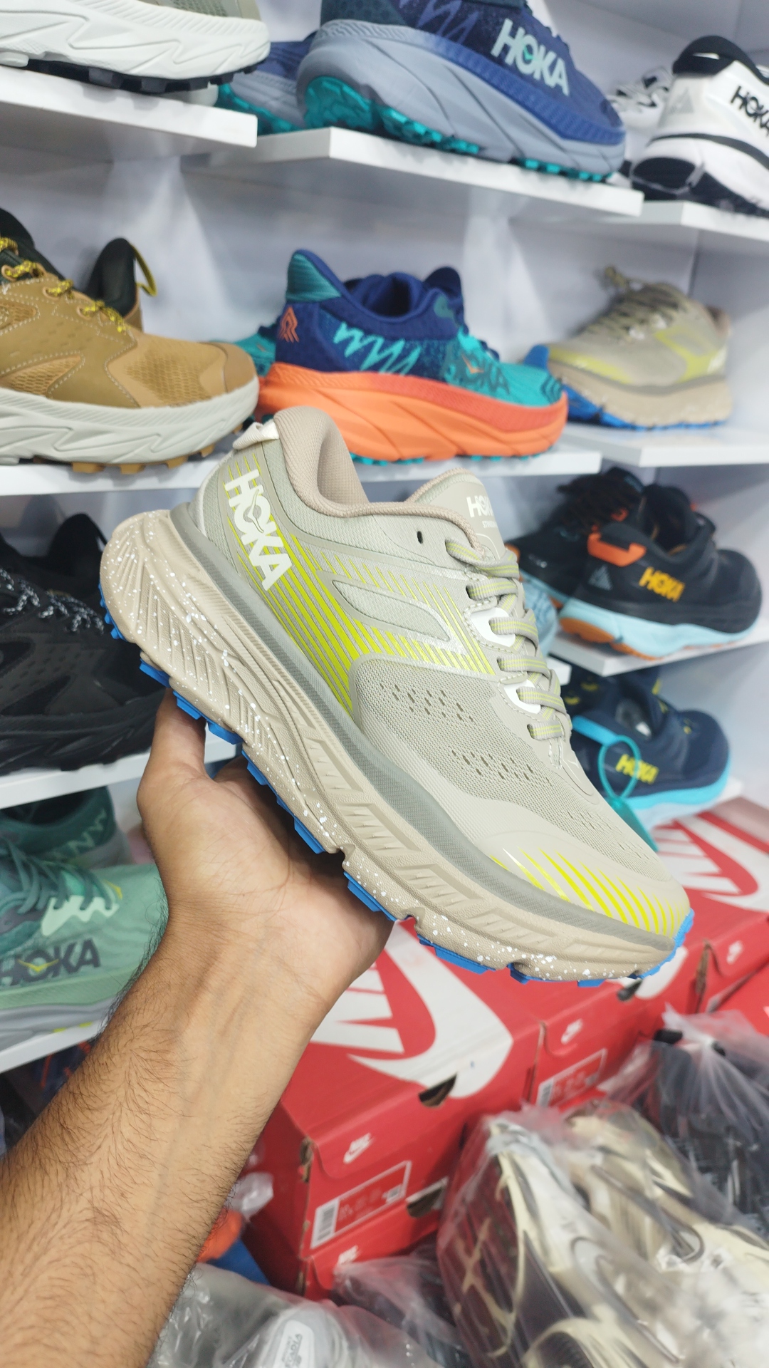 کتونی تریل هوکا وان وان  مسترکوالیتی/سایز ۴۰ الی ۴۵/ساخت ویتنام/HOKA Speedgoat 6/ضمانت کالا/فروش تک و عمده