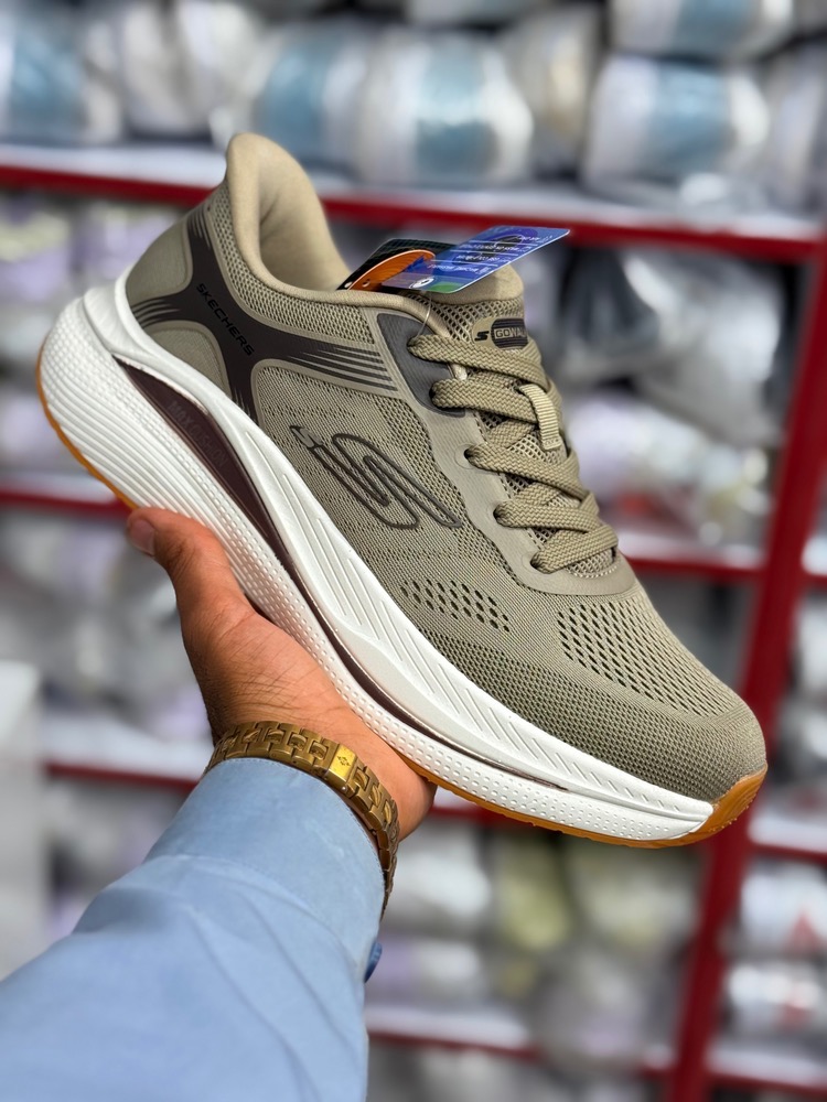 کتونی مسترکوالیتی اسکیچرز مکس کوشن /سایز 40 الی 45/ساخت ویتنام/Skechers Max Cushioning /ضمانت کالا/فروش تک و عمده