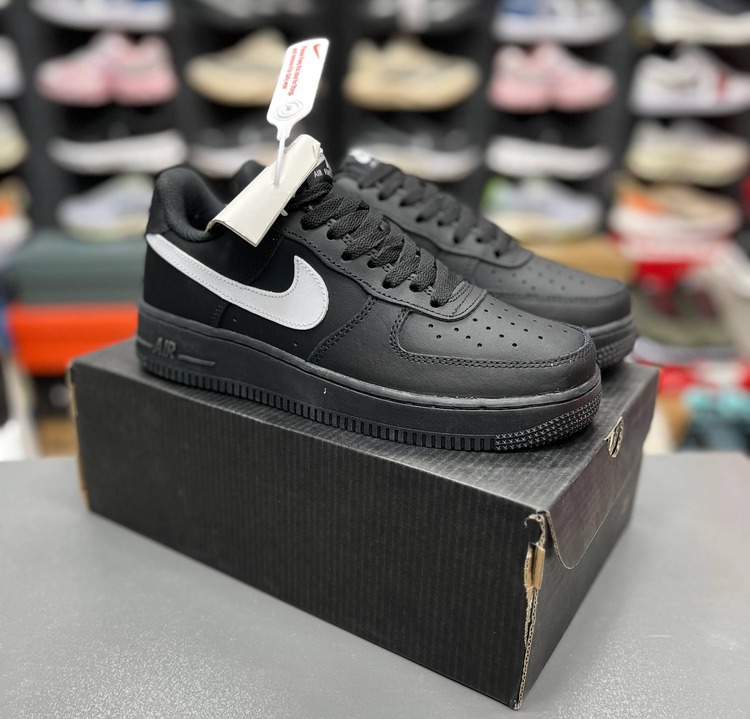 کتونی اسپرت و روزمره نایک ایر فورس 1 مسترکوالیتی/سایز 36تا40/ساخت ویتنام/Nike Air Force 1/ضمانت کالا/فروش تک و عمده