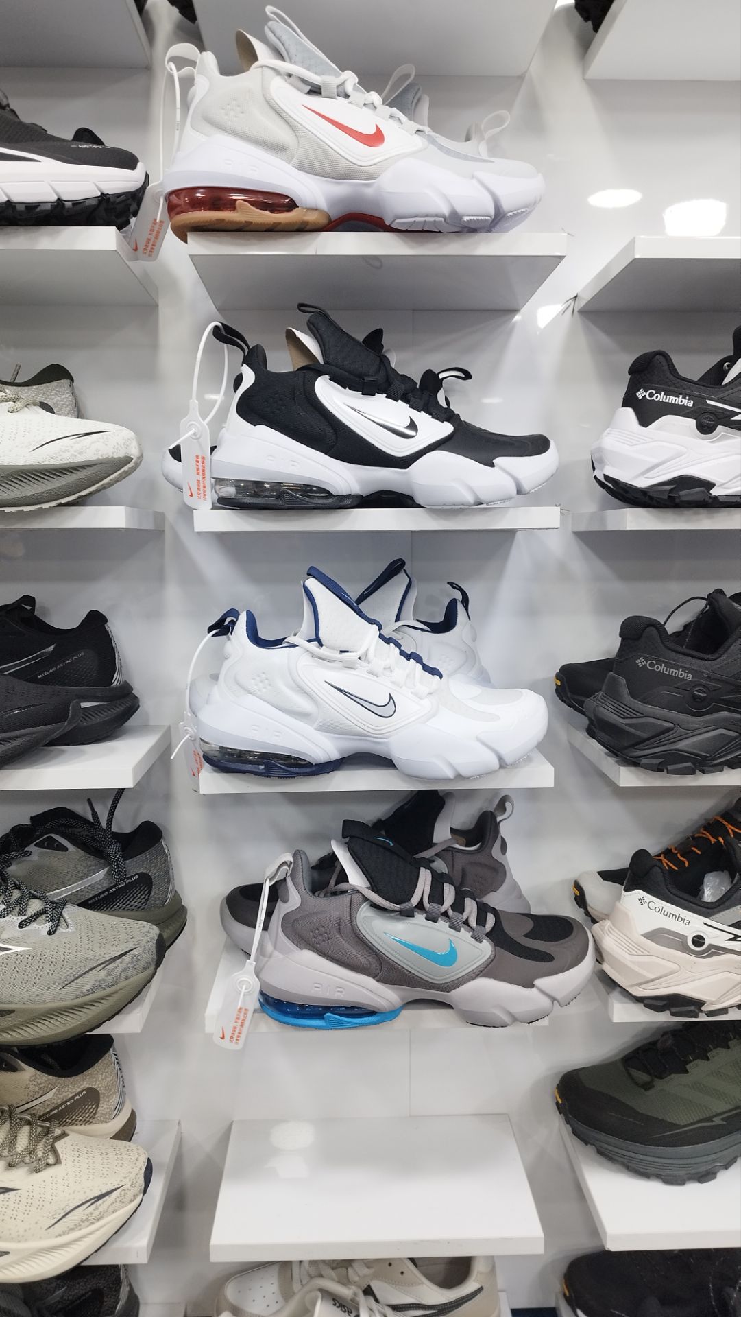 کتونی ویتنامی اسپرت نایک ایر مکس پلاس nike air max plus sesame / ساخت ویتنام / کیفیت مستر کوالیتی / سایز ۴۰ الی ۴۵