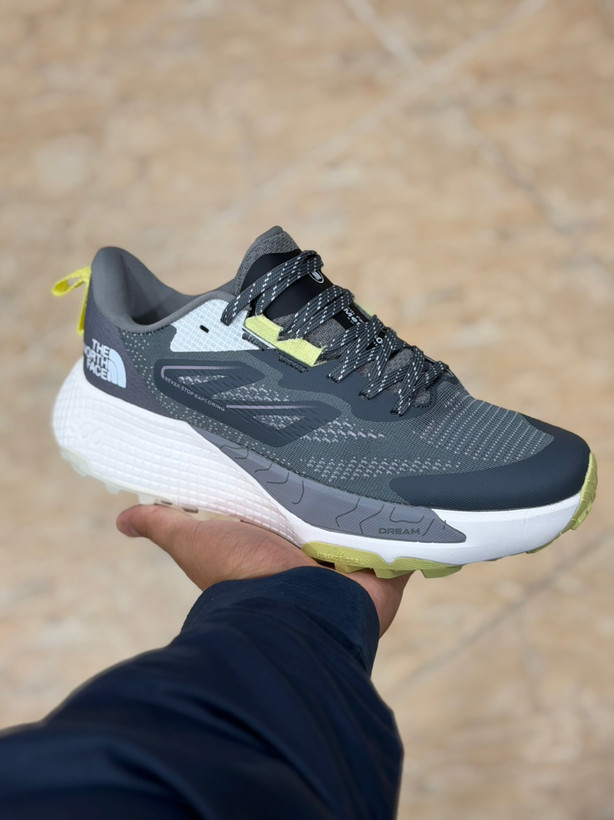 کتونی ویتنامی نورث فیس مدل آلتامسا 500. صدرصد وارداتی ساخت ویتنام سایز ۴۰ تا ۴۵ . north face Altamesa 500 کیفیت مستر کوالیتی A