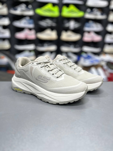 کفش اسکیچرز اسلیپ Skechersr slip ساخت ویتنام سایز۴۰ تا ۴۵ .فروش بصورت عمده و تک زیره گودیر