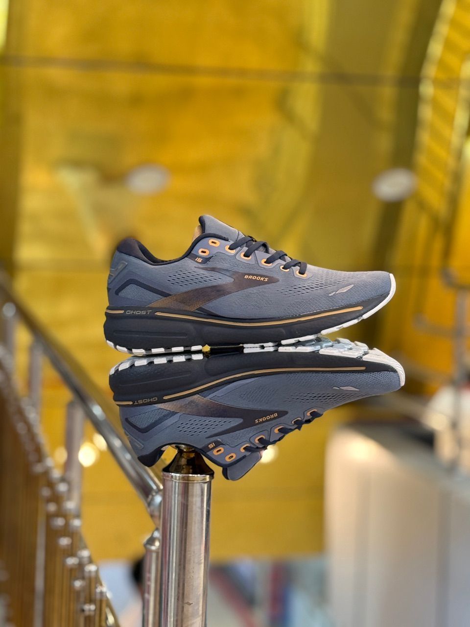بروکس گاست 15/Brooks Ghost15/سایز 36/45 / بالاترین کیفیت وارداتی
