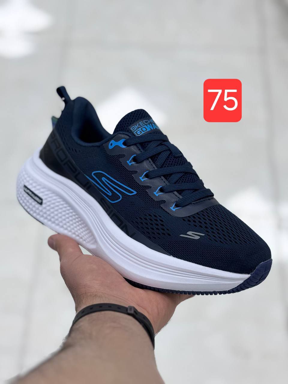کتونی اسکیچرز مدل مکث کوشن رانینگ و پیاده رویی مردانه و زنانه/ Skechers Max cushioning/ کیفیت مستر کوالیتیA طبی و سبک و راحت / سایز 40الی45/