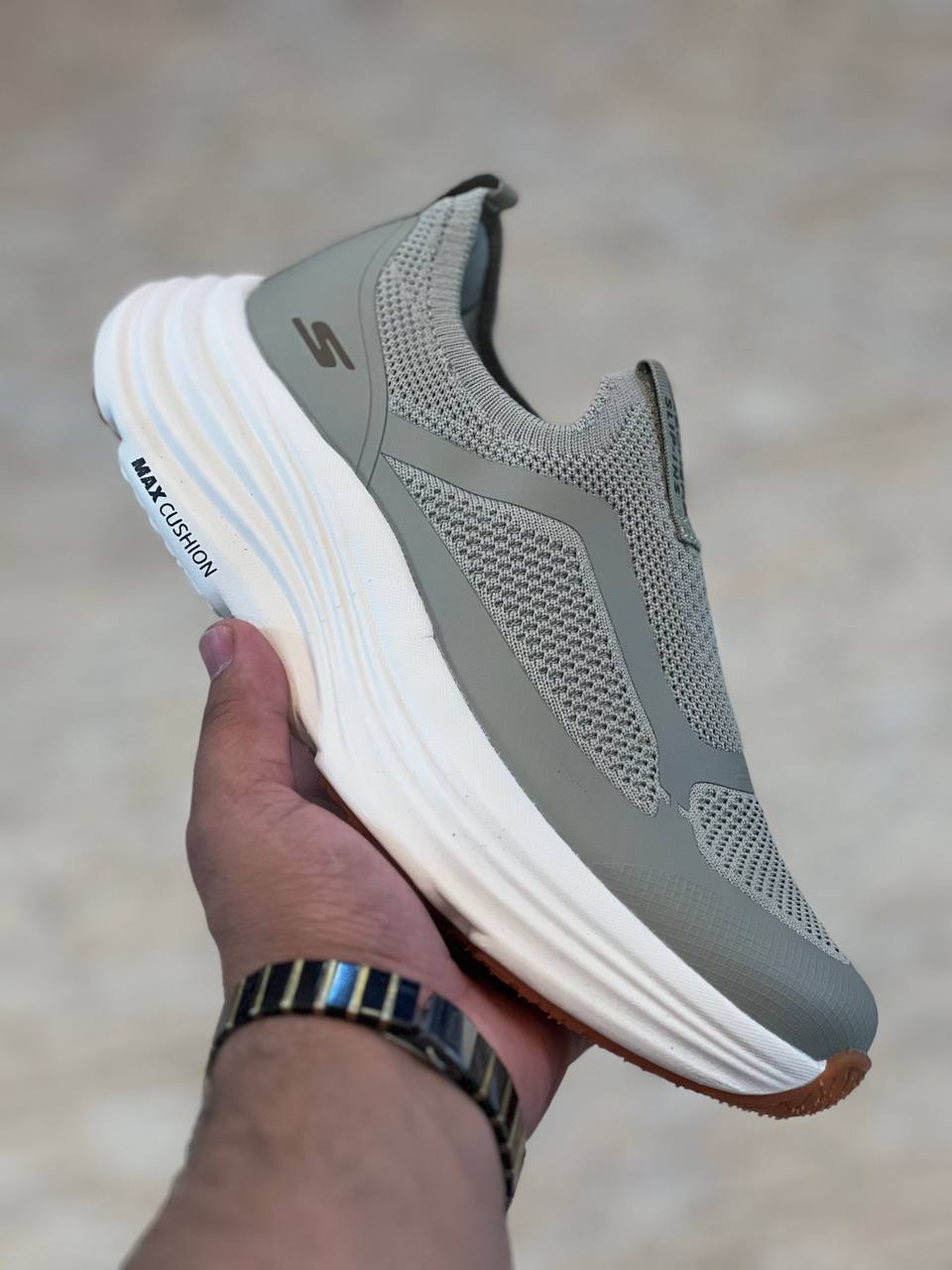 کتونی اسکیچرز وارداتی کیفیت عالی ساخت ویتنام سایز ۳۷تا 40