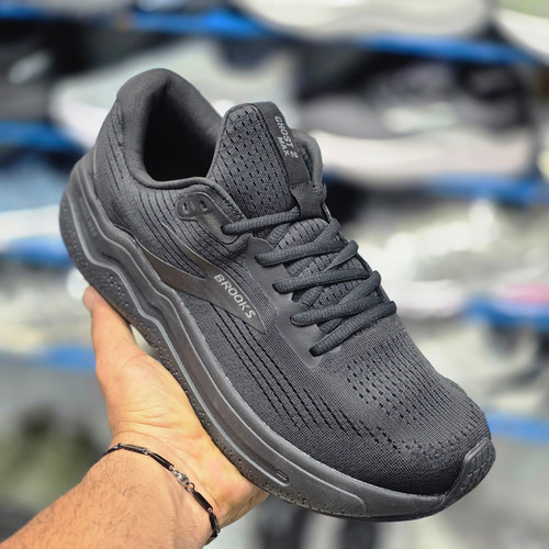 کتونی رانینگ و پیاده روی وارداتی بروکس گاست مکس ۲/ Brooks ghost max 2 / اصل ویتنام / سایز40/45