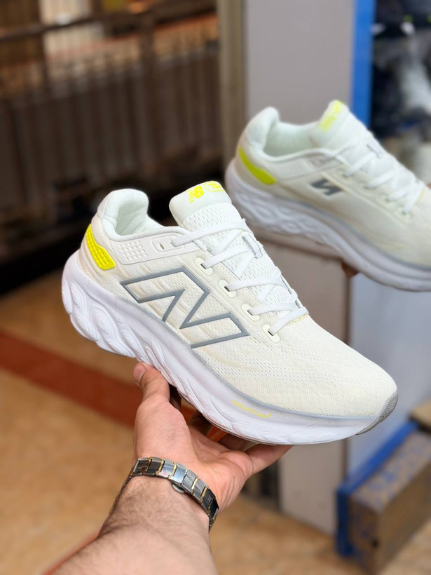 کتونی رانینگ و پیاده روی نیوبالانس مدل New balance Fresh Foam 1080 کیفیت مسترکوالیتی ساخت ویتنام سایز ۴۰ تا ۴۵
