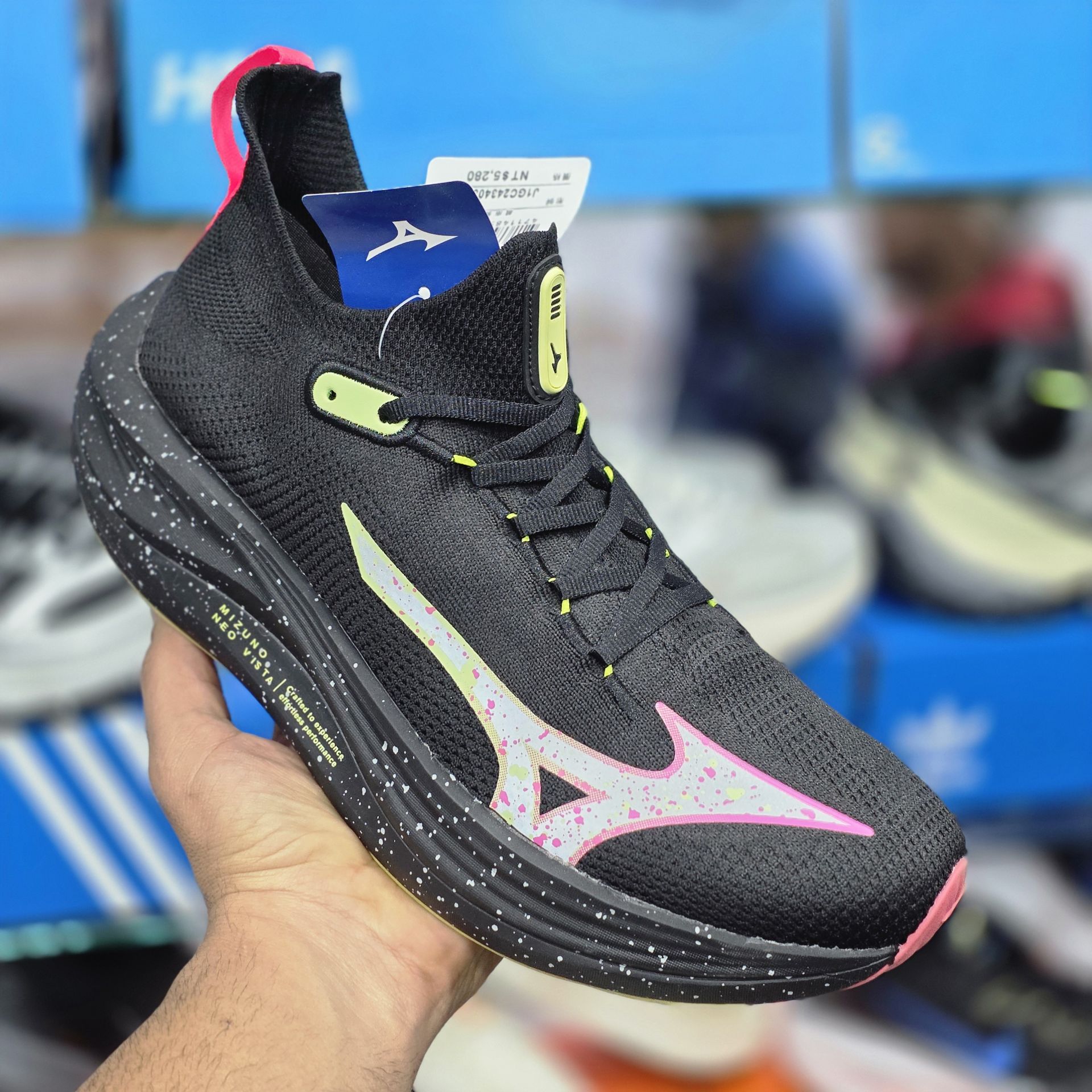 کتونی جورابی میزانو نئو ویستا/ Mizuno Neo Vista/ساخت ویتنام /سایز ۴۰ الی ۴۵/ فروش تکی و عمده/ضمانت کالا