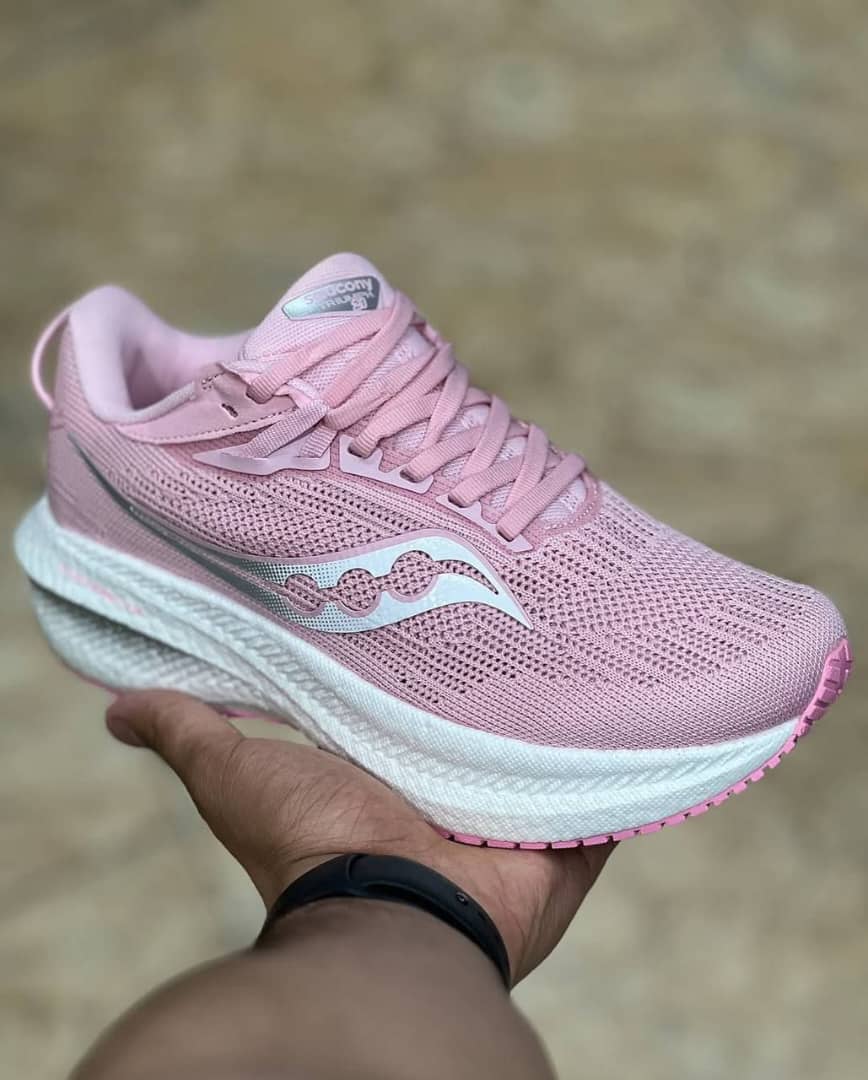 کتونیورزشی ساکونی تریمپ Saucony Triumph 21 و مردانه