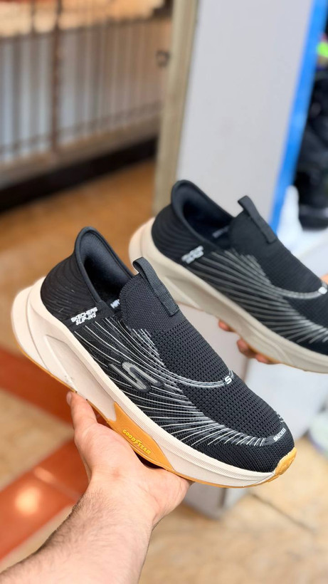 کتونی  اسکیچرز/ Skechers Slip Ins / اسلیپ طبی و سبک و راحت / سایز 40تا 45 / فروش بصورت عمده و تک