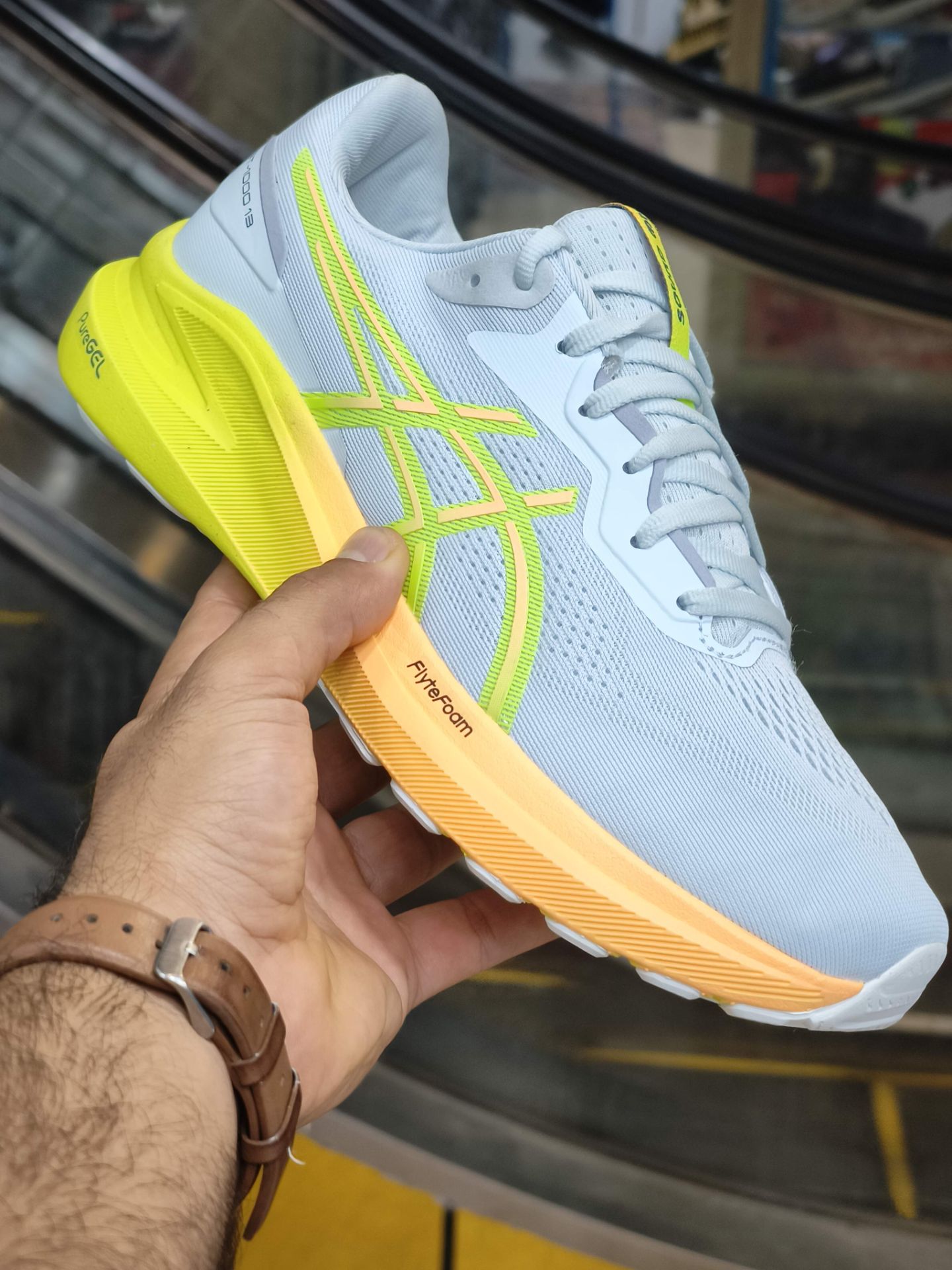 کتونی اسیکس جی تی ۱۰۰۰/ ASICS GT-1000/ کیفیت مستر وارداتی / سایز بندی ۳۹/۴۵
