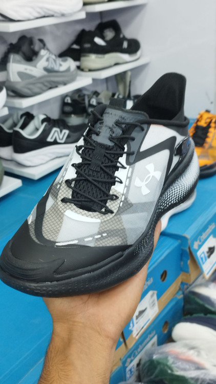 کتونی رانینگ و پیاده‌روی اندرآرمور اکو/سایز ۴۰ الی ۴۵/ساخت ویتنام/Under Armour Echo/ضمانت کالا/فروش تک و عمده