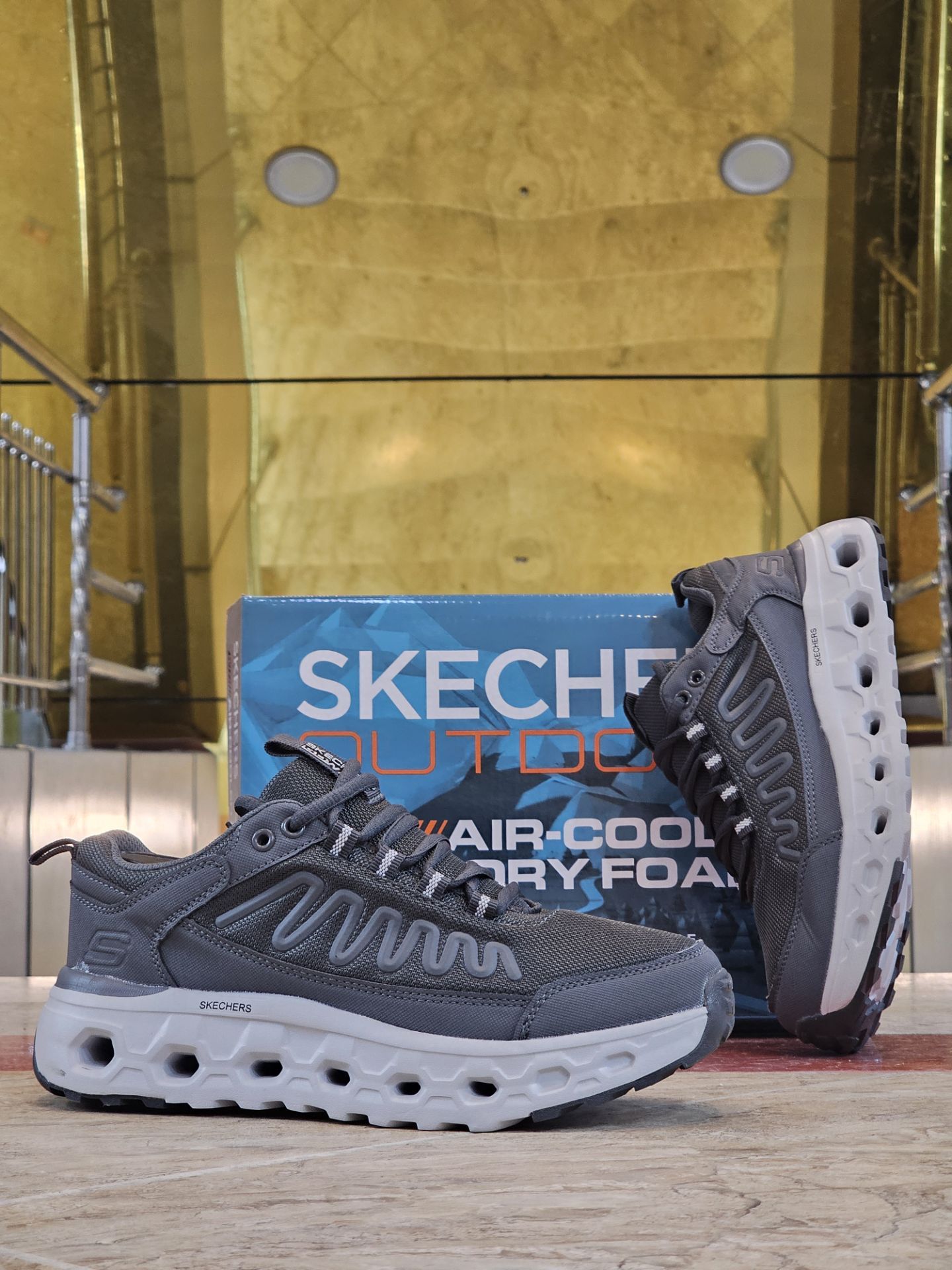 کتونی مستر کوالیتی اسکیچرز / Skechers Edgeride/ساخت ویتنام / سایز بندی 45الی40/ ضمانت کالا/ فروش بصورت تک و عمده