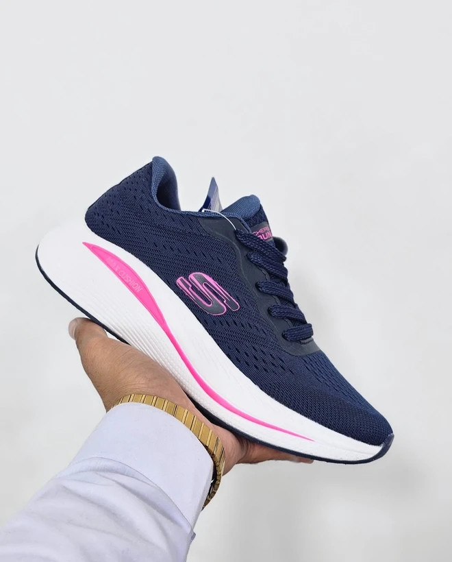 کتونی اسکیچرز وارداتی کیفیت عالی ساخت ویتنام سایز ۳۷تا 40