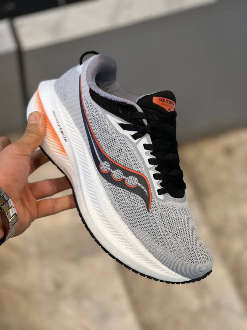 کتونی ساکونی تریمپ Saucony Triumph 21 زنانه و مردانه