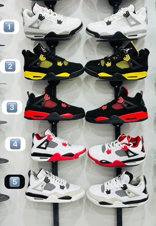 کتونی مسترکوالیتی نایک  مدل ایر جردن ۴/سایز ۴۰ الی ۴۷/ساخت ویتنام/Nike Air Jordan 4/. کیفیت A/فروش تک و عمده