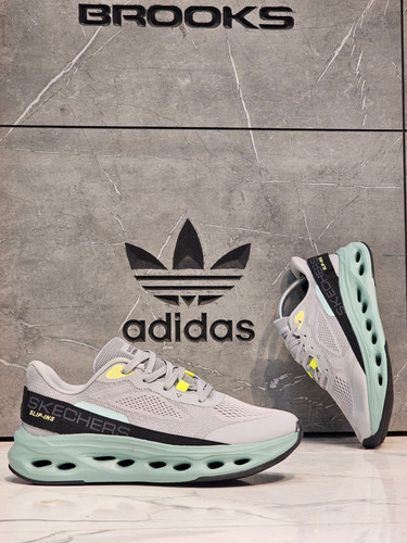 کتونی طبی مردانه اسکیچرز /Skechers Slip Ins/سایز۴۰ الی ۴۵/ ساخت ویتنام/ضمانت کالا/فروش تک و عمده