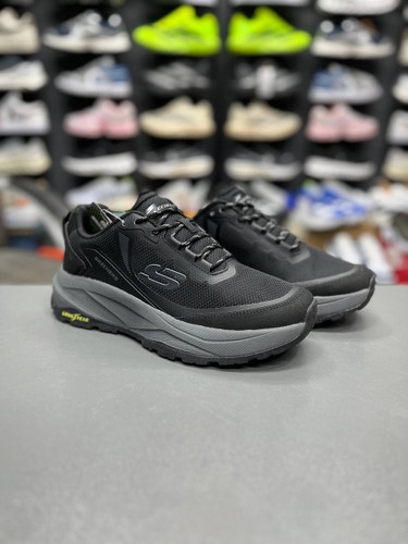 کفش اسکیچرز اسلیپ Skechersr slip ساخت ویتنام سایز۴۰ تا ۴۵ .فروش بصورت عمده و تک زیره گودیر