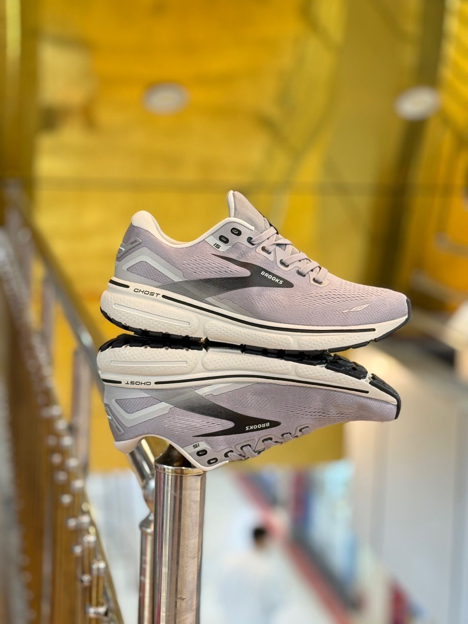 بروکس گاست 15/Brooks Ghost15/سایز 36/45 / بالاترین کیفیت وارداتی
