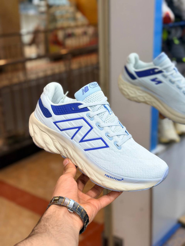 کتونی رانینگ و پیاده روی نیوبالانس مدل New balance Fresh Foam 1080 کیفیت مسترکوالیتی ساخت ویتنام سایز ۴۰ تا ۴۵