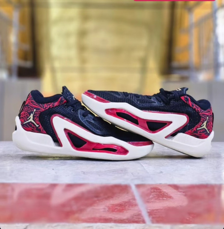 کتونی ویتنامی نایک ایر جردن سایز ۴۰ تا46، وارداتی ویتنام .jordan Tatum 1PF st .Louis