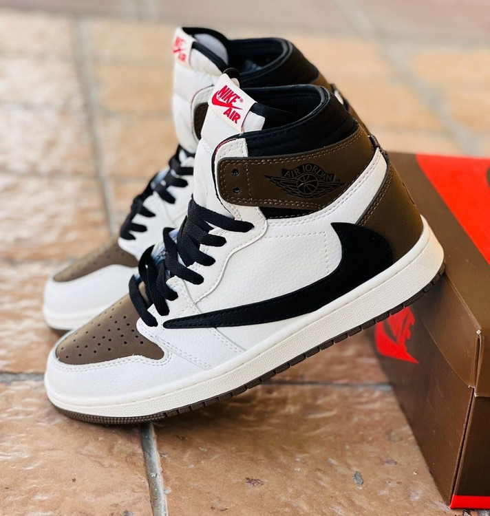 کتونی مسترکوالیتی نایک ایر جردن وان/ساخت ویتنام سایز ۴۰ تا ۴۵ / Nike Air Jordan 1 Low Vietnam