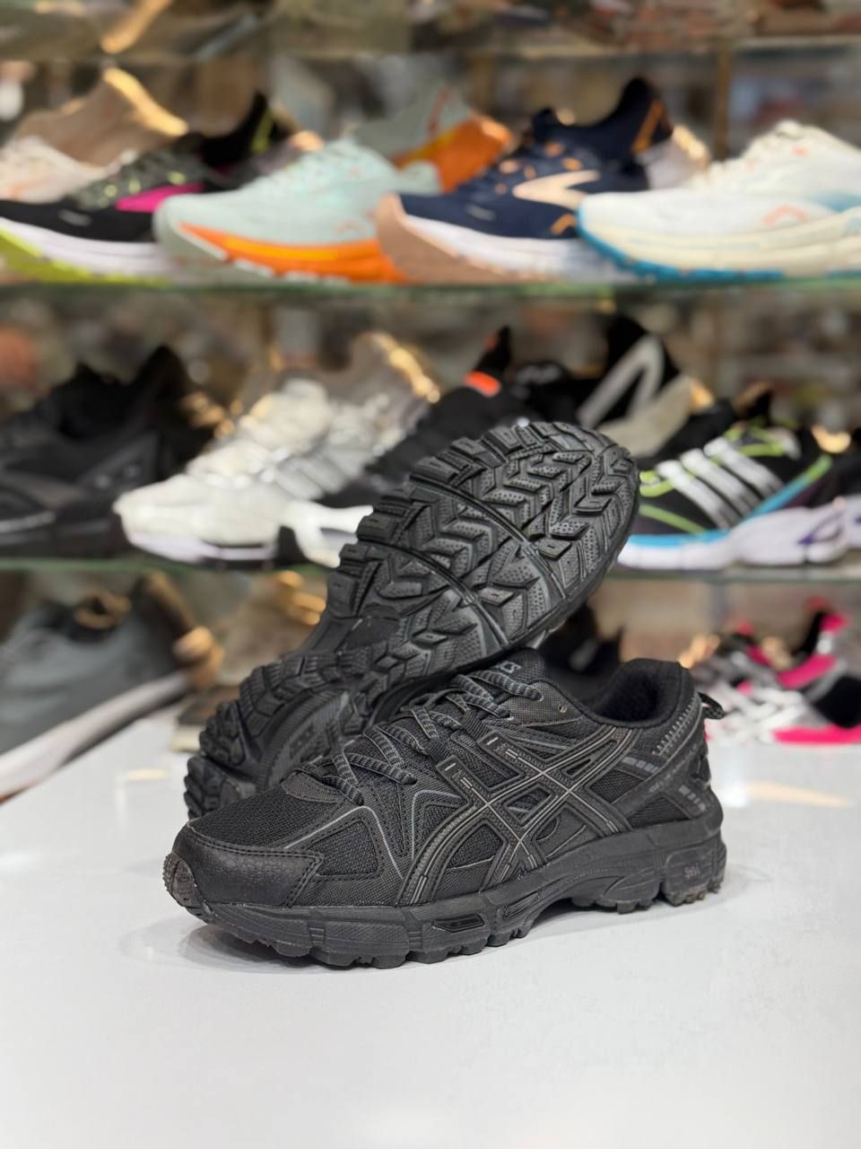 کتونی اسیکس زنانه  مدل ژل  کاهانا ۸ asics gel kahana 8 سایز 37تا40
