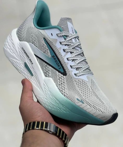 کتونی  رانینگ بروکس هایپر مکث Brooks Hyperion Max کیفیت مستر A  ساخت ویتنام صدرصد وارداتی / مناسب برا مشتری های حرفه ای و ورزشکاران بازگشت انرژی بسیار بالا