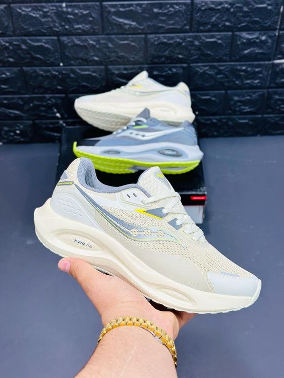 کتونی ساکونی مدلSaucony Phoenix Inferno 3  کیفیت عالی زنانه و مردانه 40تا45