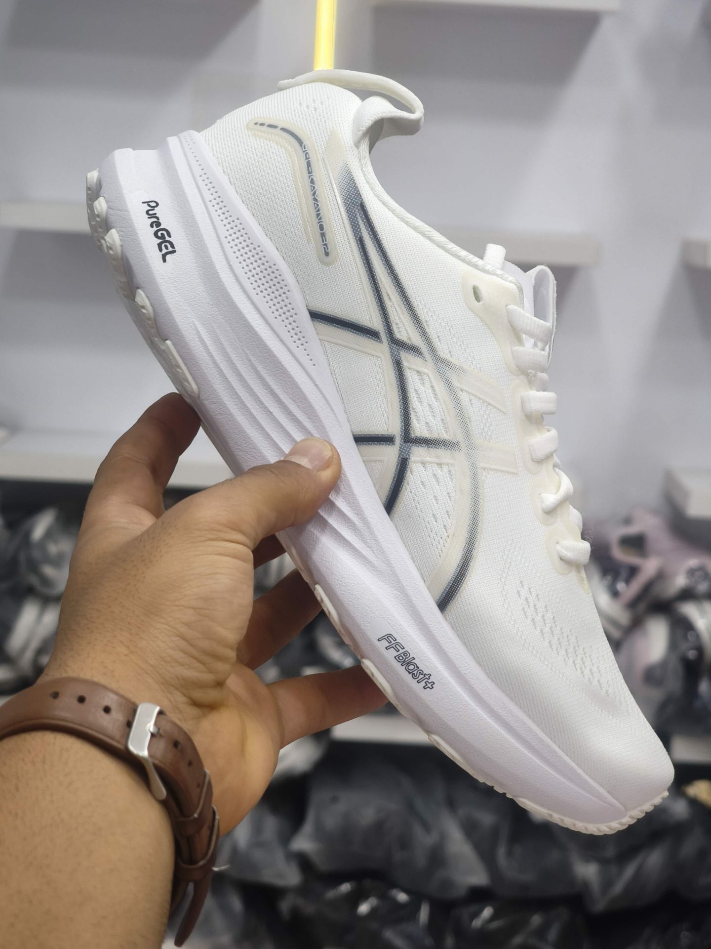کتونی اسیکس ژل کایانو 32/ASICS Gel-Kayano32/ ساخت اندونزی/ سایز ۴۰ تا ۴۵