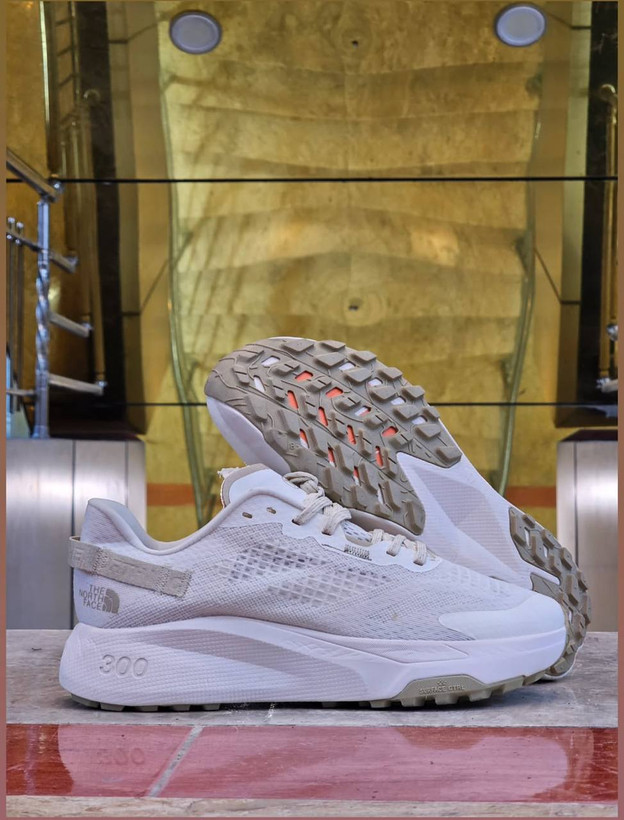 کتونی طبیعت گردی نورث فیس 300ضد آب کیفیت عالی ساخت ویتنام سایزبندی کامل